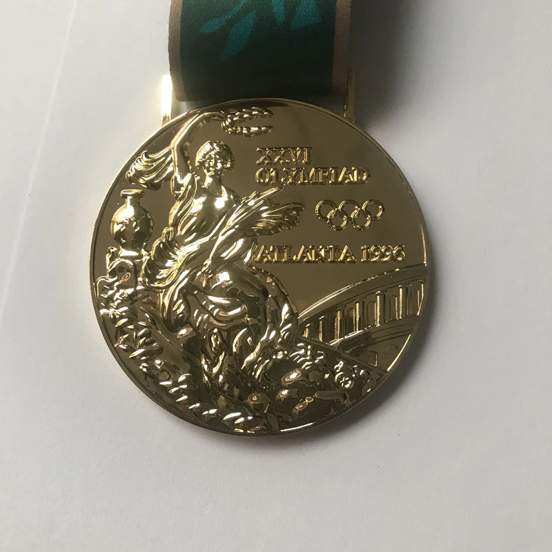 1996 Atalanta Sport Award Gold Medal ( 110 gms) - Image 2