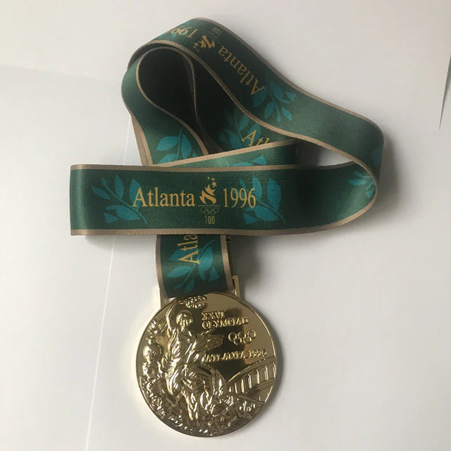 1996 Atalanta Sport Award Gold Medal ( 110 gms) - Image 4