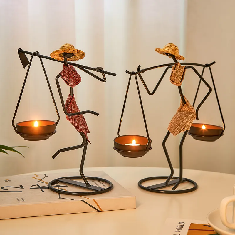 Figurine-Inspired Candle Delight - Image 3