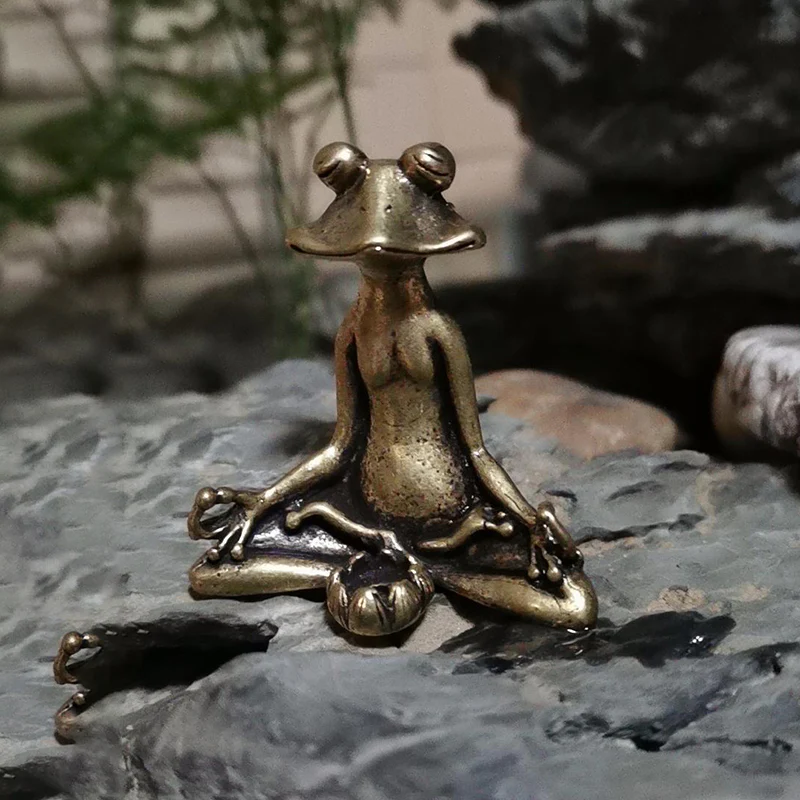 Zen Frog Meditation Statue - Image 8